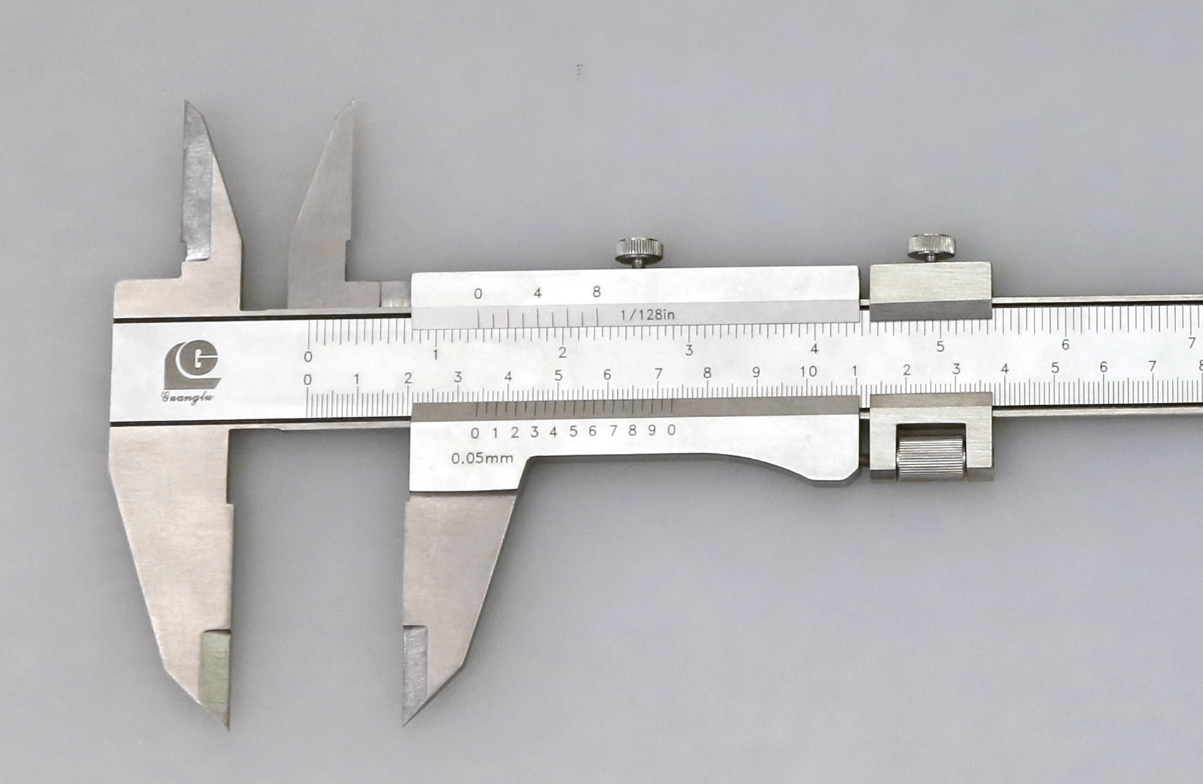 S561: Messschieber 300 x 0.05 mm mit Feineinstellung