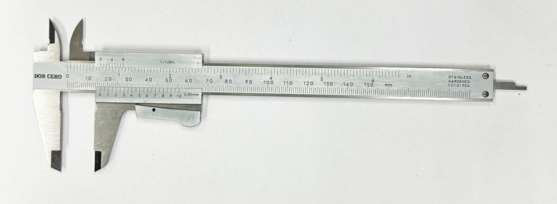 S290: Messuhr 10 mm, Ablesung 0,01 mm, mit Toleranzmarken