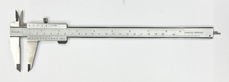 S290: Messuhr 10 mm, Ablesung 0,01 mm, mit Toleranzmarken